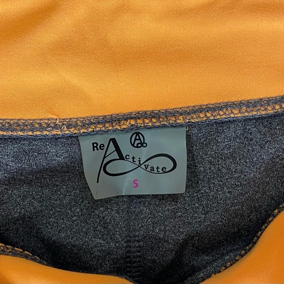 Activate women grey and orange 3/4 length workout leggings. Size S. Used. - Picture 8 of 14